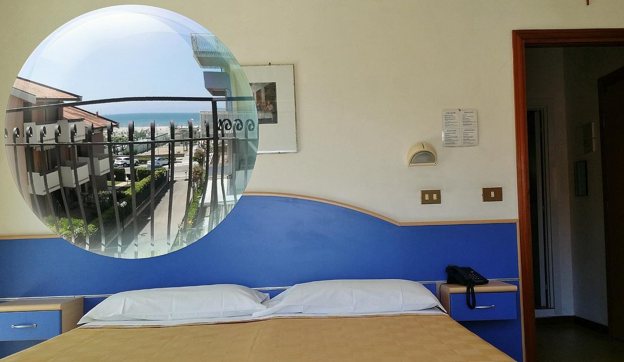 Hotel La Falena Cervia Esterno foto